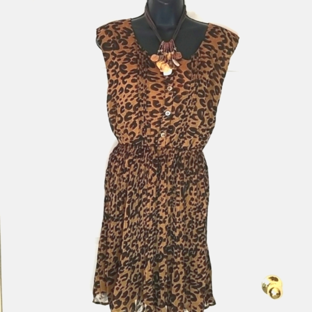 Blu Pepper, Animal Print dress, round neck, Super Cute, Sz S - Picture 2 of 9